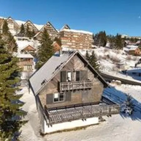 Chalet Renove Pour 10 Pers, Proche Des Pistes, Parking Privatif - Fr-1-814-53 *