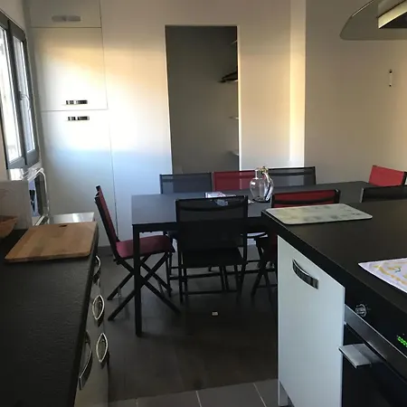 Chalet Renove Pour 10 Pers, Proche Des Pistes, Parking Privatif - Fr-1-814-53